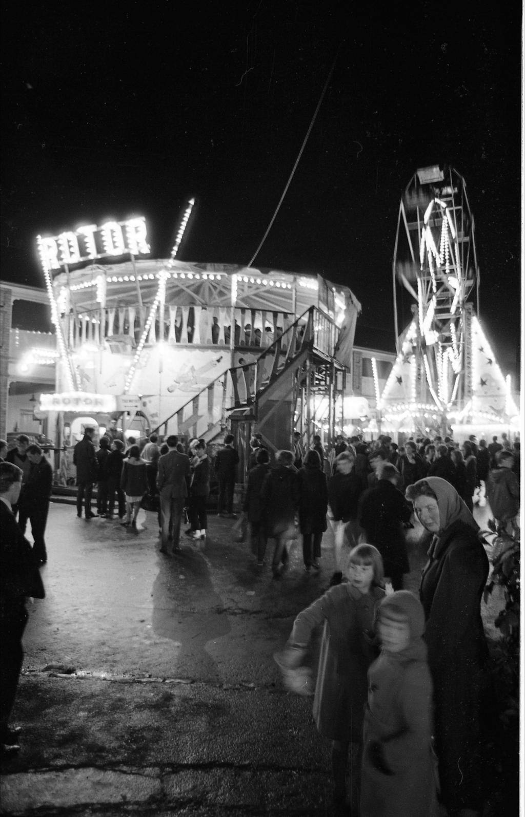 Derek Evans photo of the Hereford May Fair